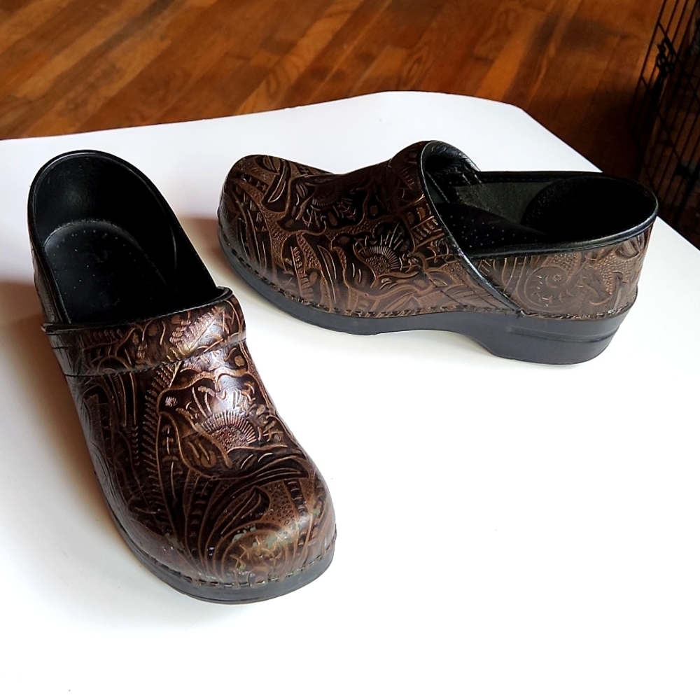 Dansko womens clog